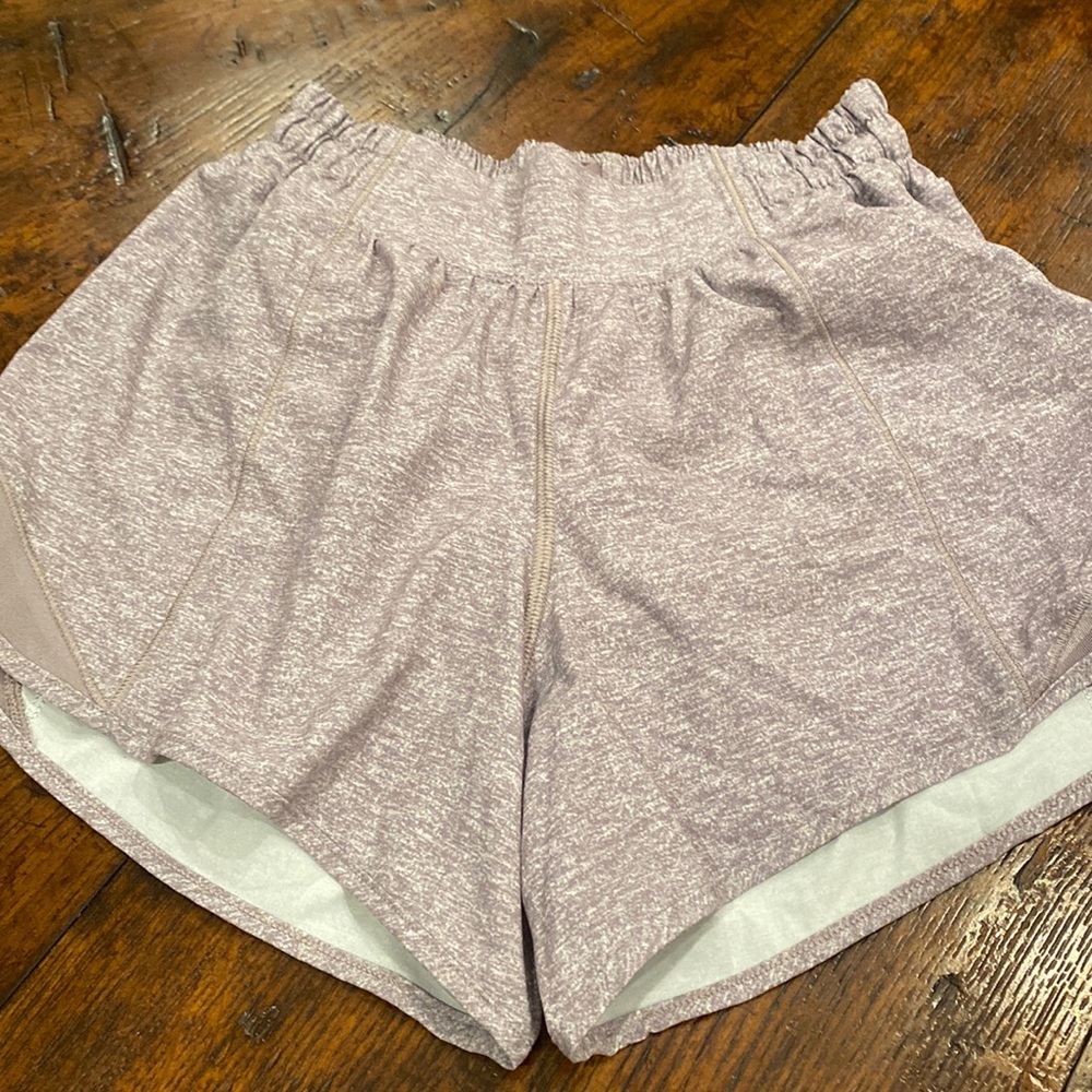 Hotty Hots, Length 4, size 2, WORN TWICE, GREAT CONDITION!! tied tho